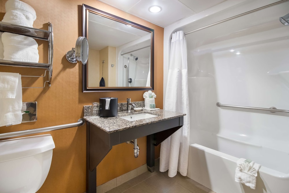 Best Western Suites Near Opryland 26/49