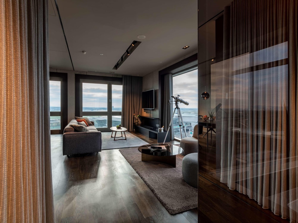 Skyloft, Suite