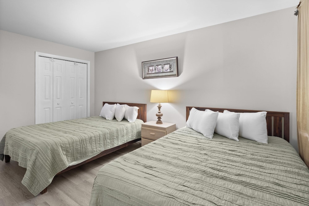 Plantation, Suite, Queen Bed