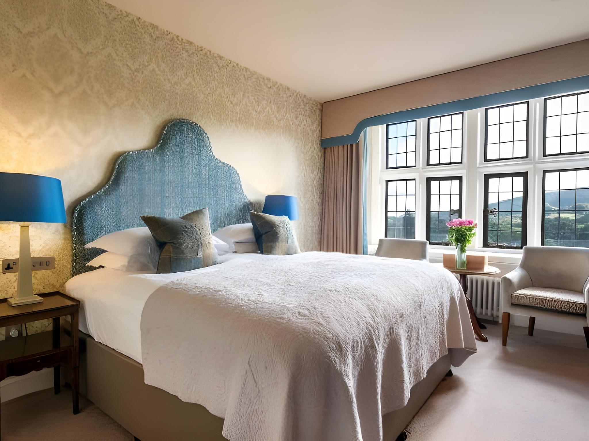 Castle, Valley, Double and Twin Beds