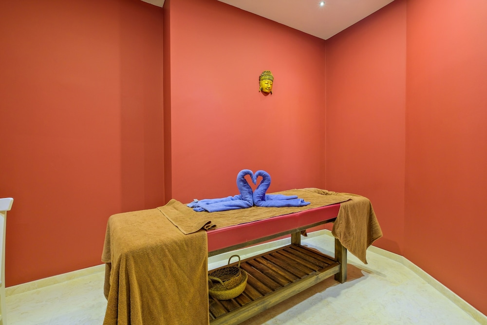 Highclere Hotel and Spa 18/50