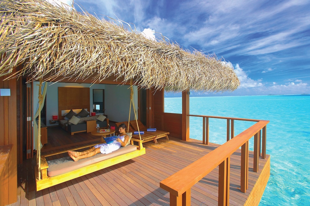 Medhufushi Island Resort 84/96