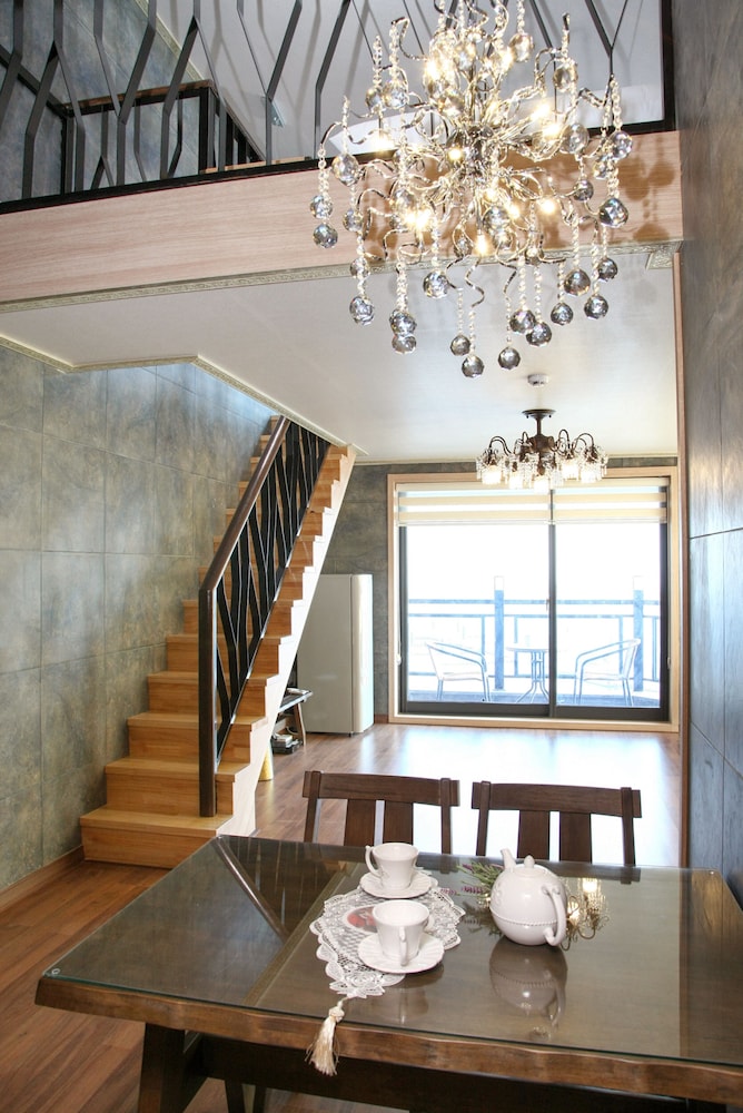 Busan Chaeum Pension 41/50