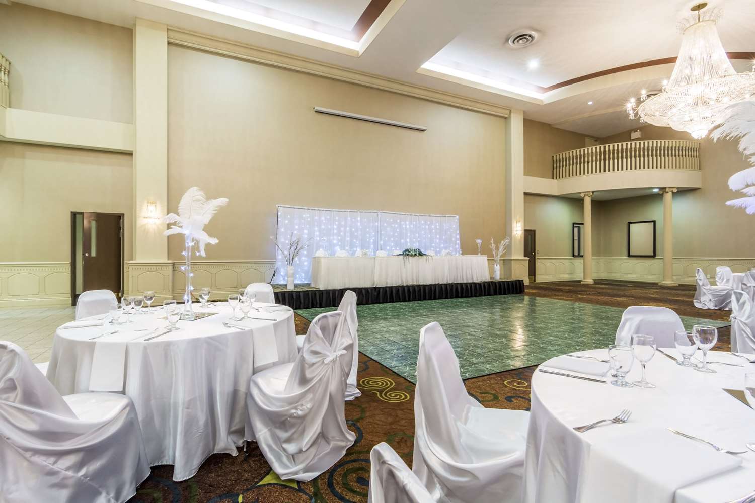 swimming pool spa