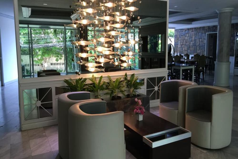 Garden Paradise Hotel & Serviced Apartment 35/45
