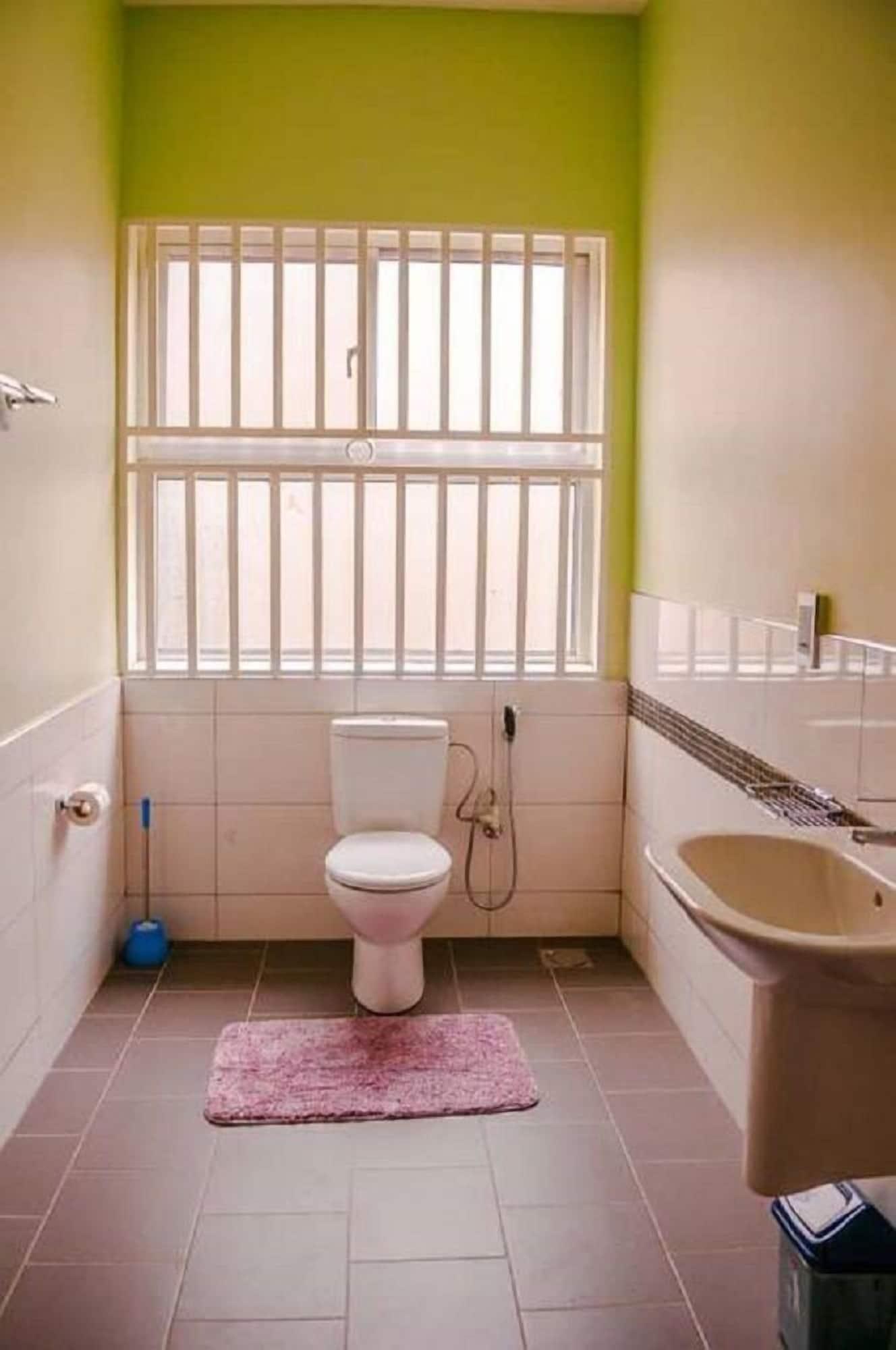 Pearl Cottages Kiwatule 16/16