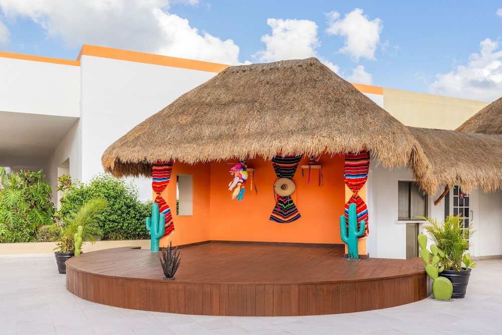 Sunscape Sabor Cozumel Resort and Spa 6/64