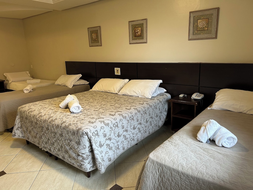 Hotel Via Serena 20/55