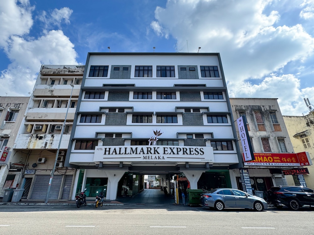 Hotel Zamburger Street Food Melaka 3/35