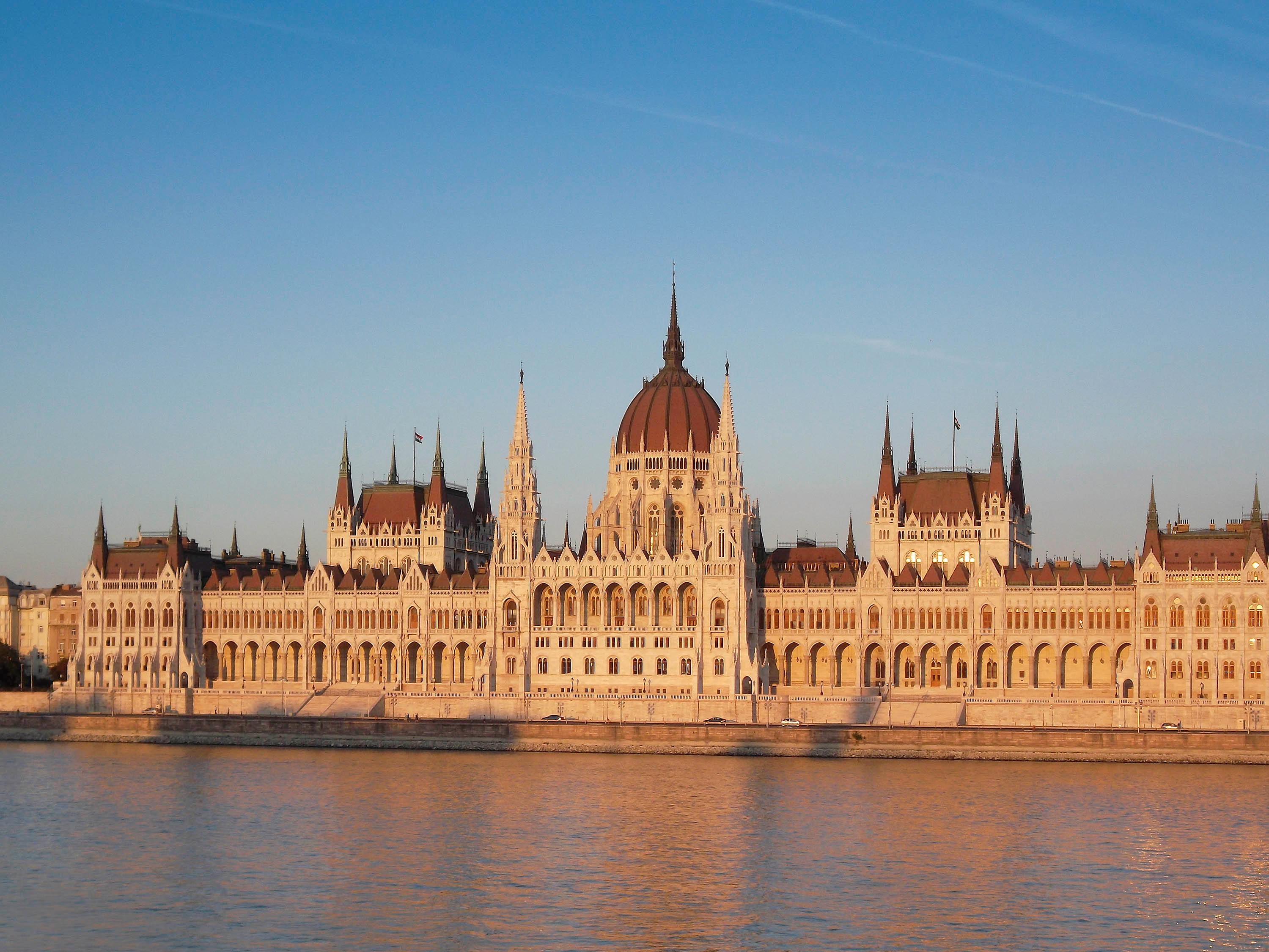 Sofitel Budapest Chain Bridge 46/50