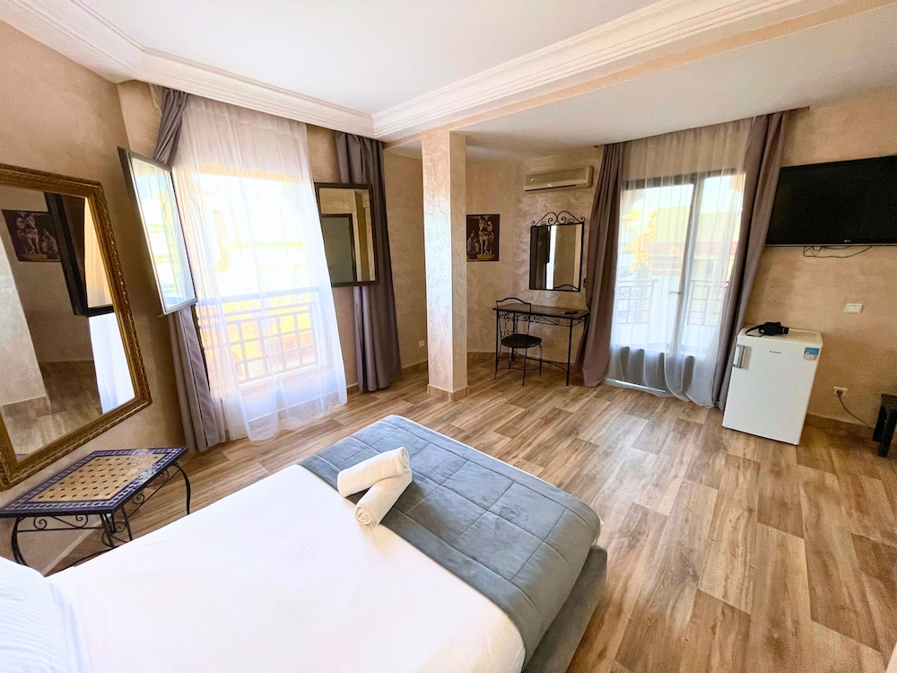 Hotel Nouzha 8/50