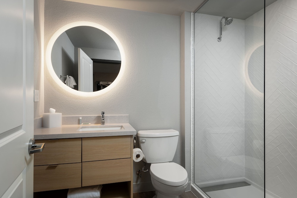 TownePlace Suites by Marriott Denver North Thornton 38/39