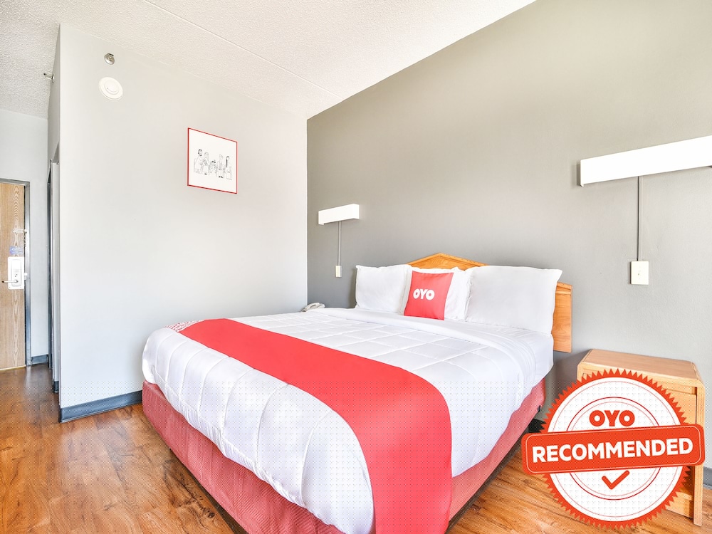 OYO Townhouse Inn Jacksonville near Little Rock Air Force Base 27/57