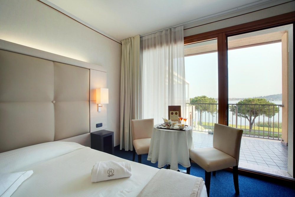 Cocca Hotel Royal Thai SPA 6/50