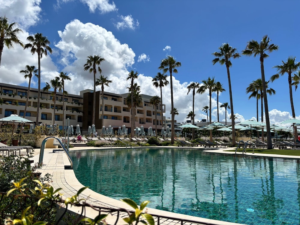 Punta Bermeja Premium Beach 24/33
