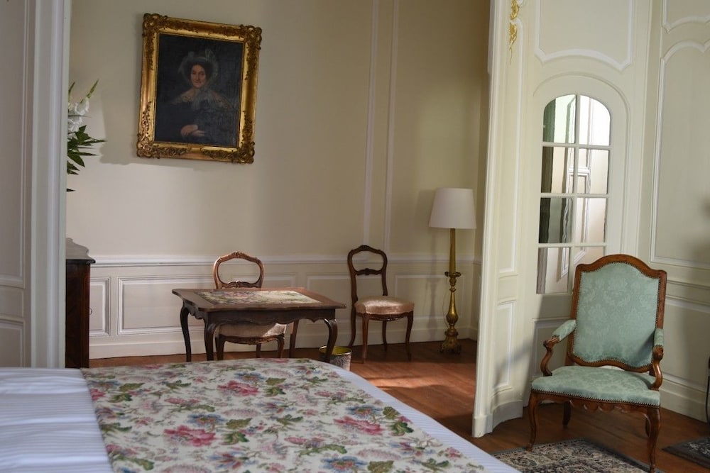 HOTEL DE WARENGHIEN 21/27