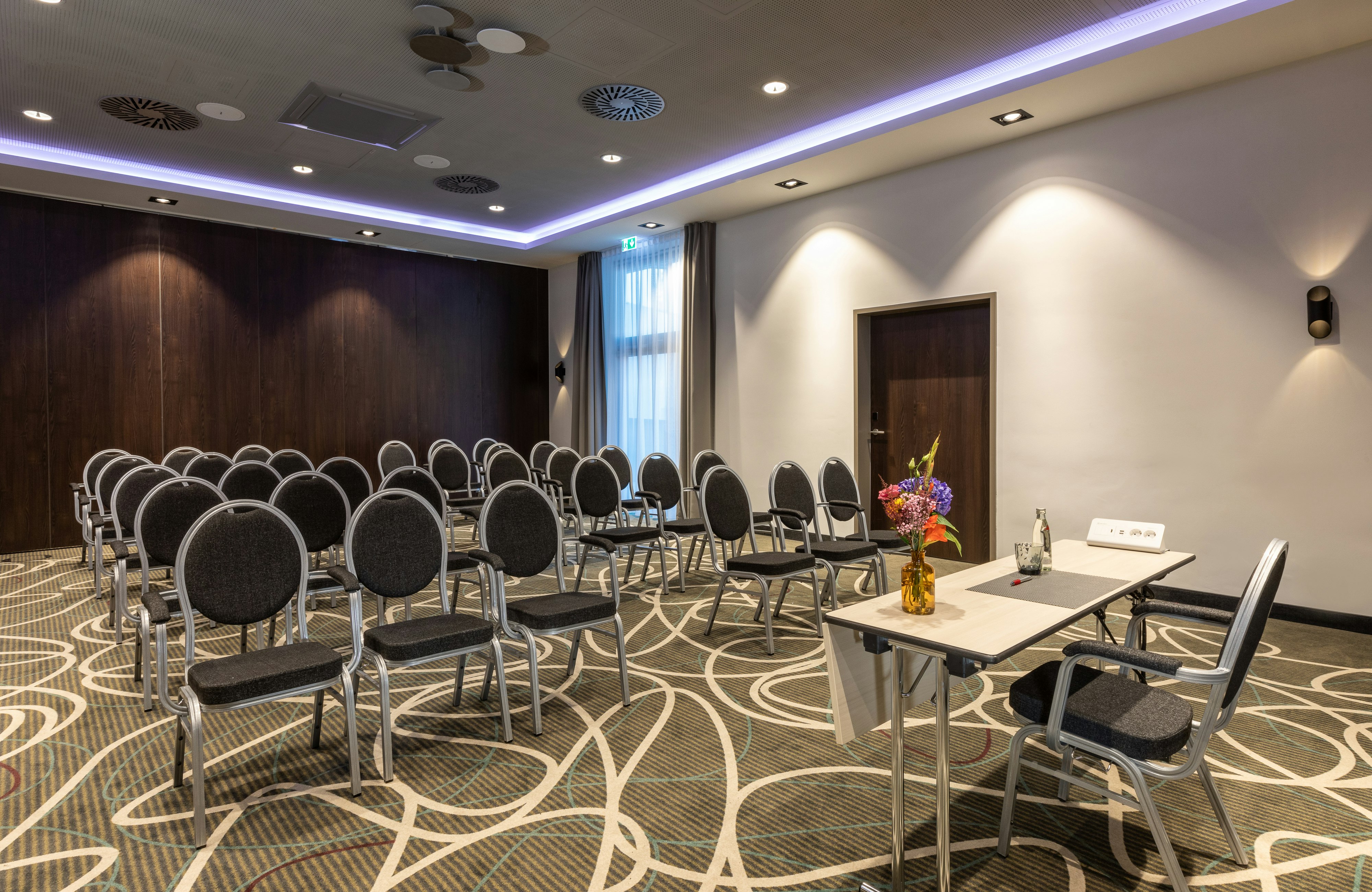 Leonardo Hotel Dortmund 64/77