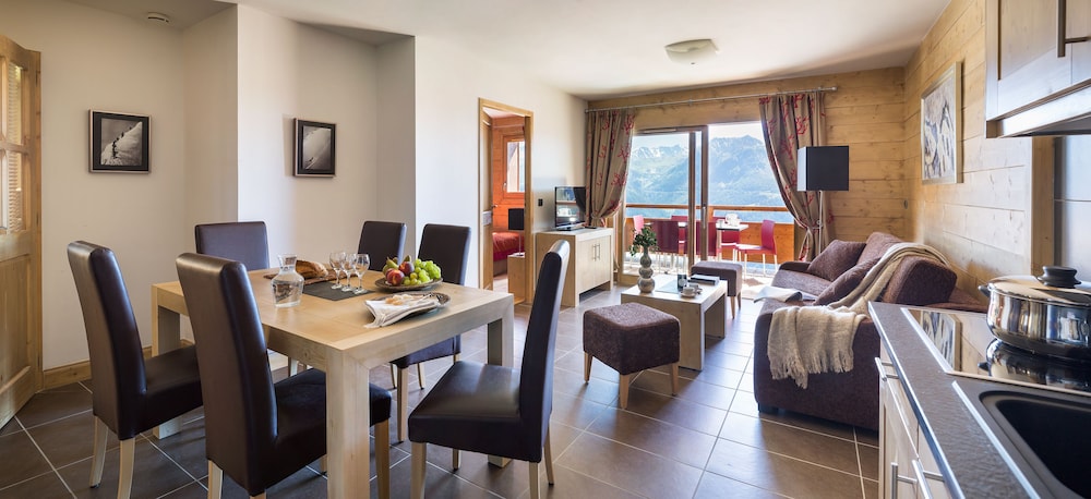Cgh Résidences & Spas Les Chalets De Laÿssia 25/29