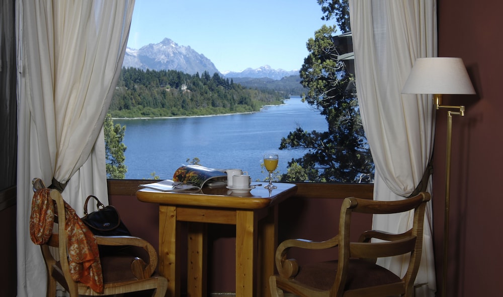 Charming Luxury Lodge and Private Spa 9/74