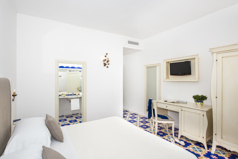 Savoia Hotel 26/80