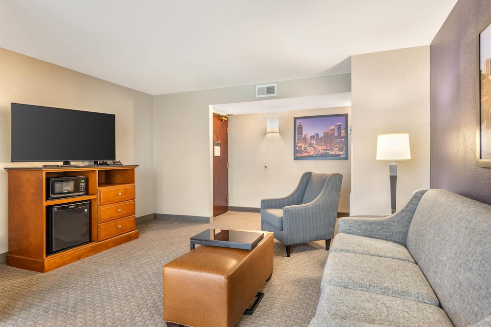 Drury Inn Suites Atlanta Morrow 30/50