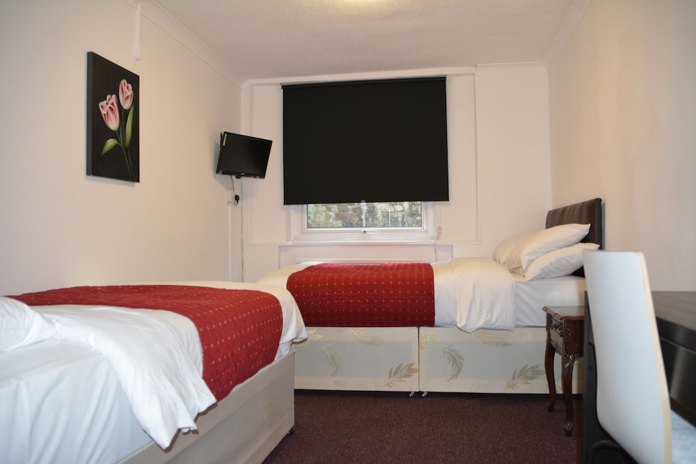Bow Guest House 6/51