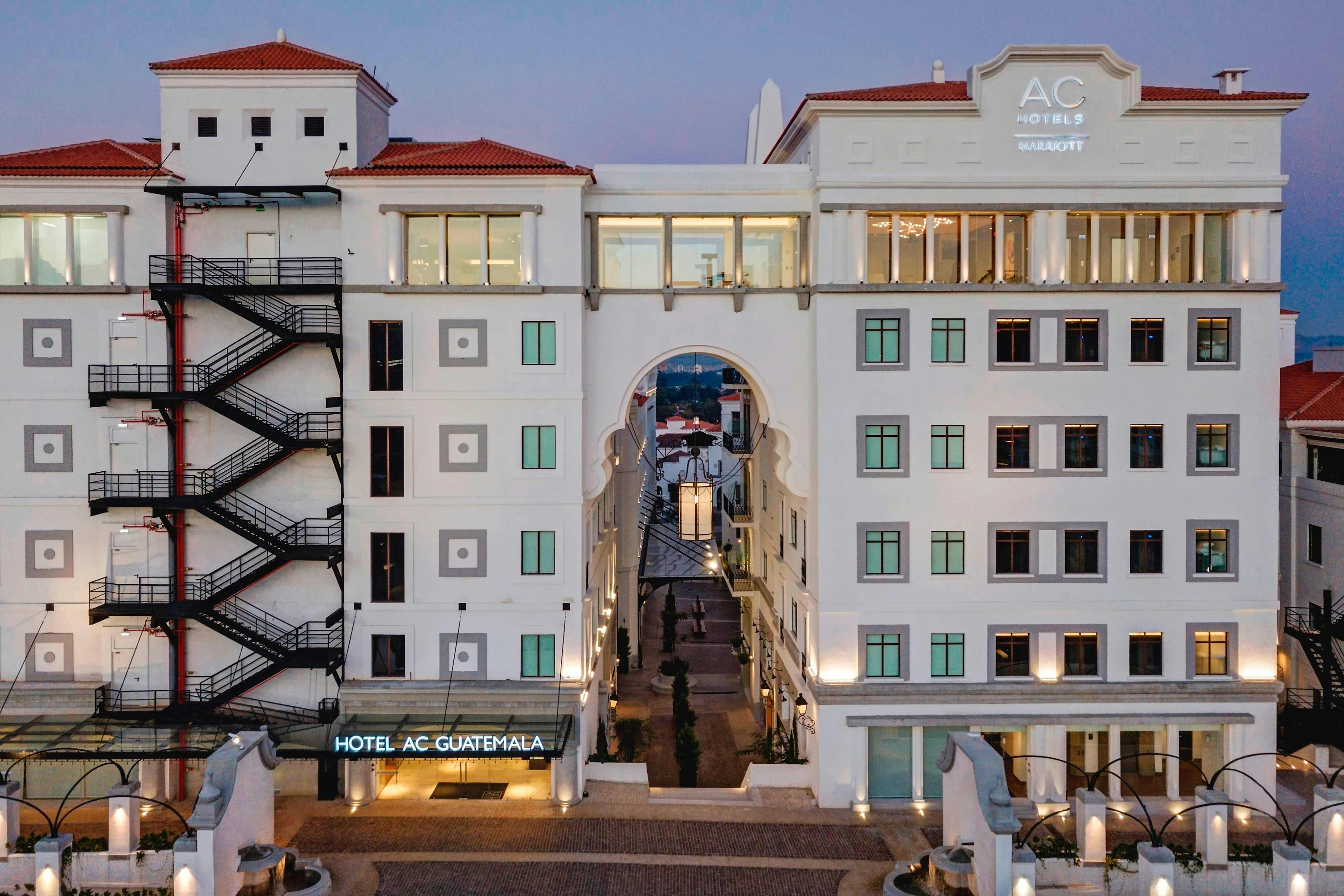 AC HOTEL BY MARRIOTT GUATEMALA CITY 6/45