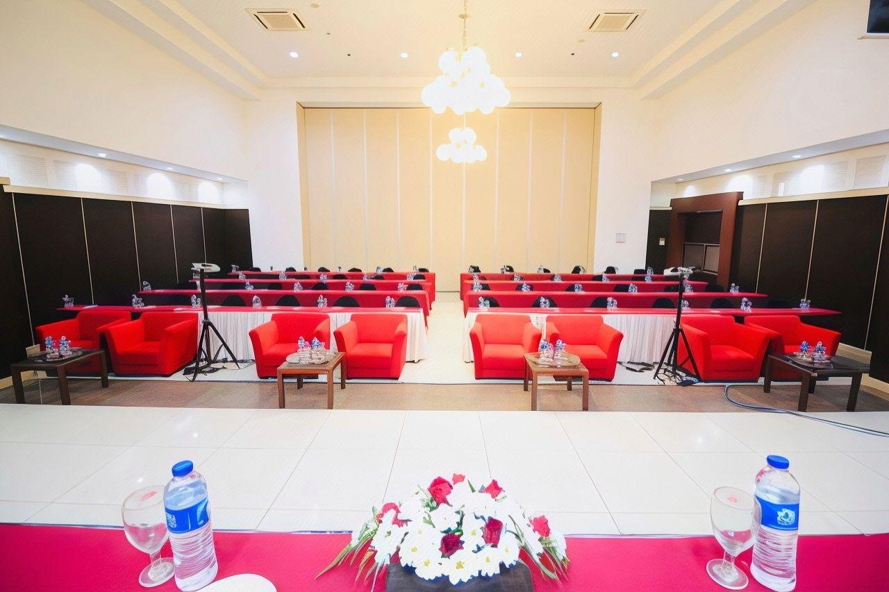 UNY HOTEL 19/24
