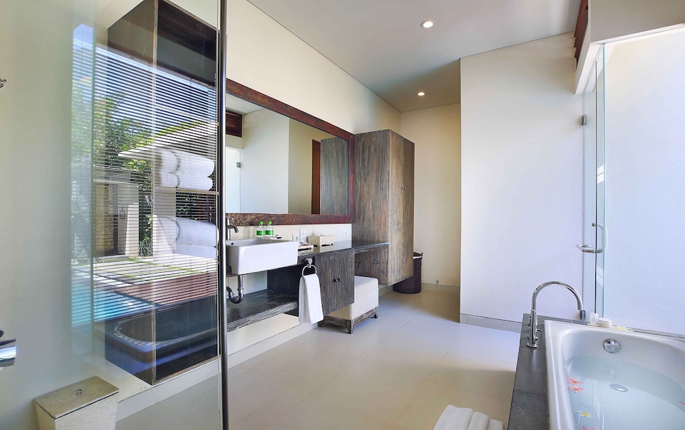ROYAL SAMAJA VILLAS 21/59