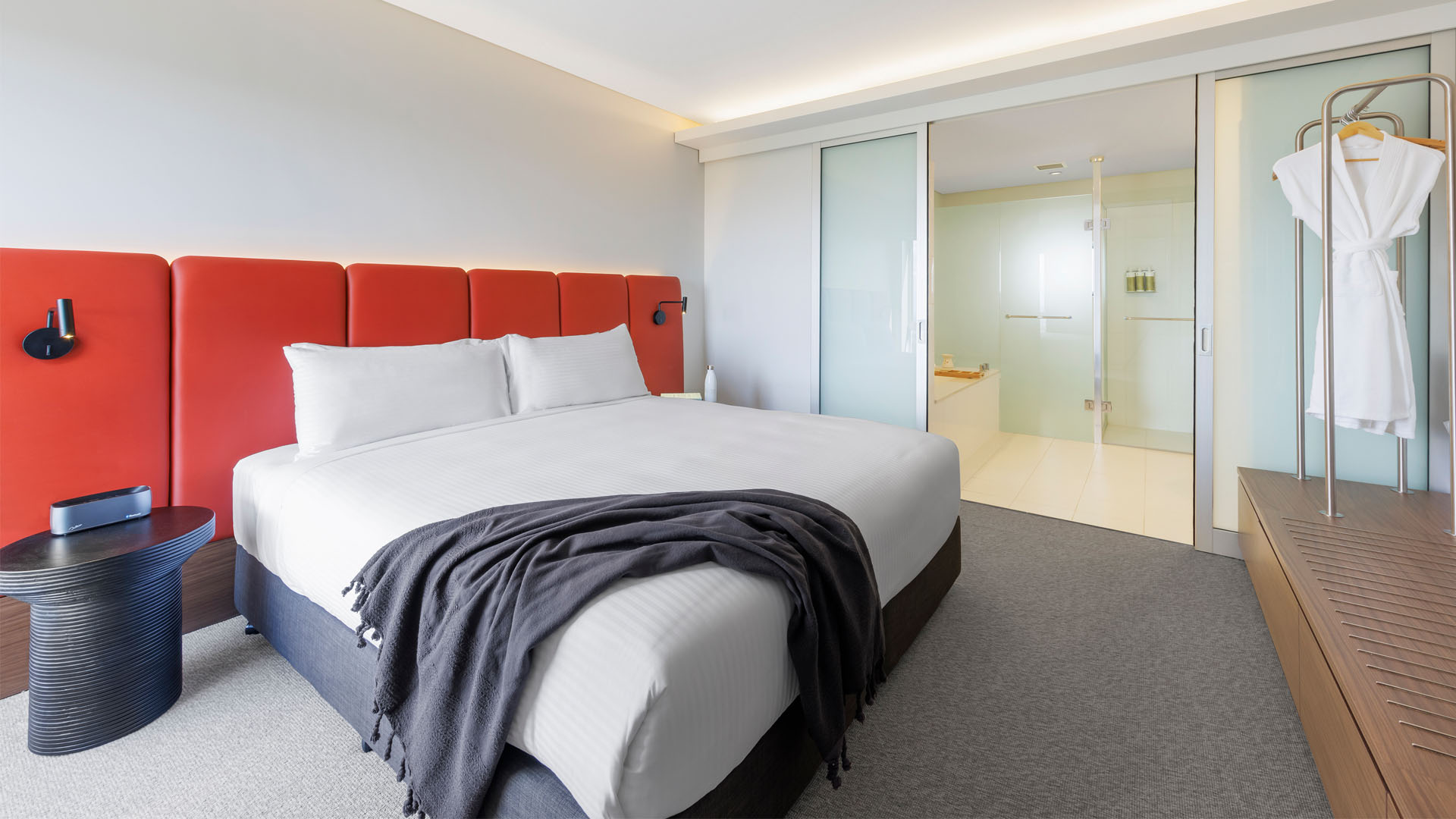 2 Bedrooms, Suite, Valley View, Adult Only