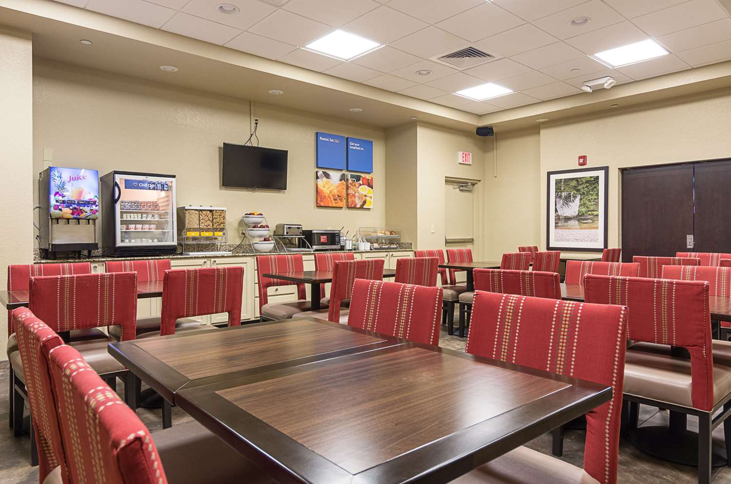 Comfort Inn Bentonville - Crystal Bridges 37/47