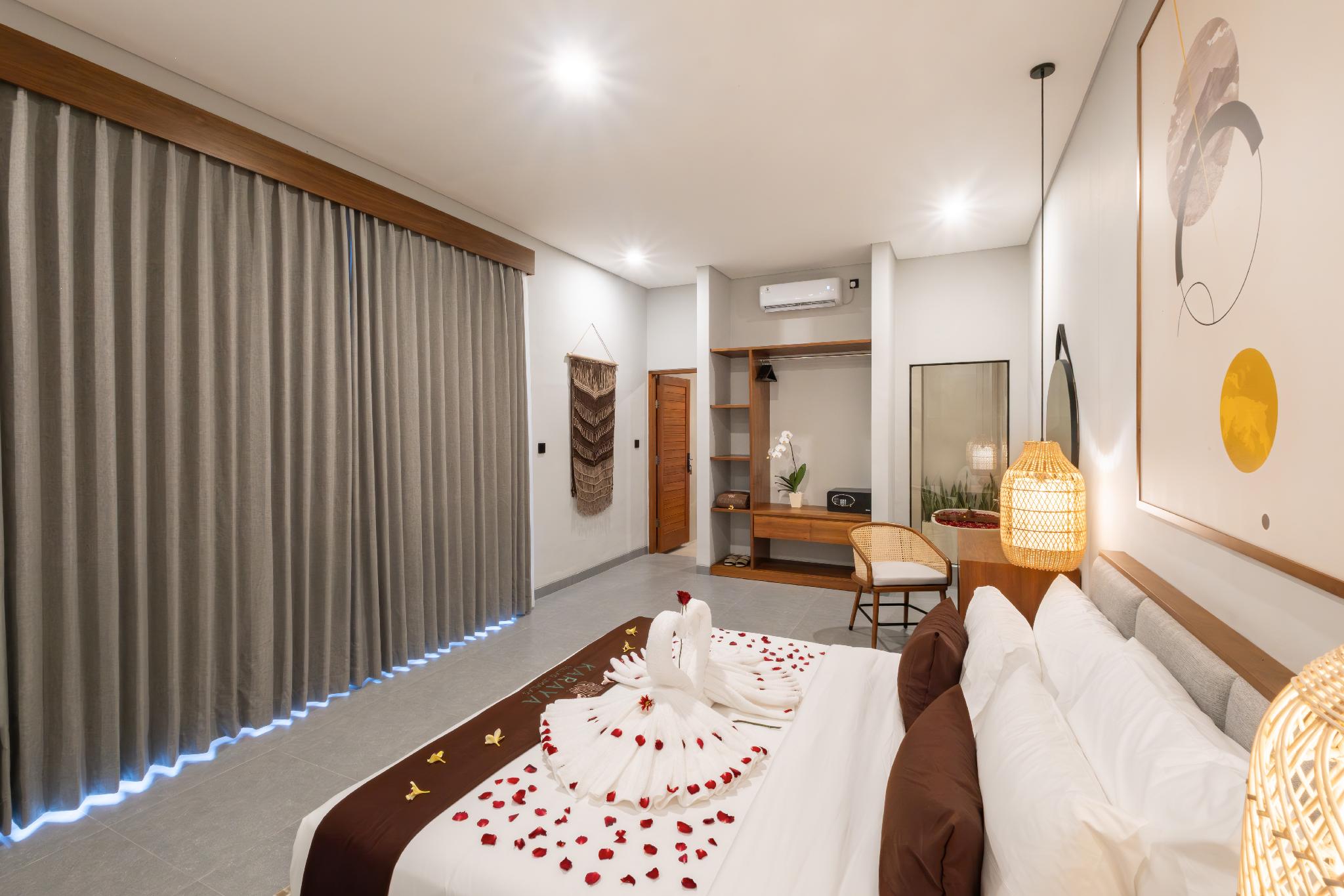2 Bedrooms, Pool, Villa