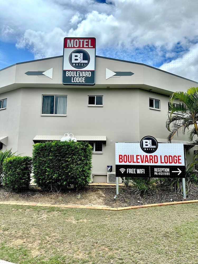 Boulevard Lodge 4/60