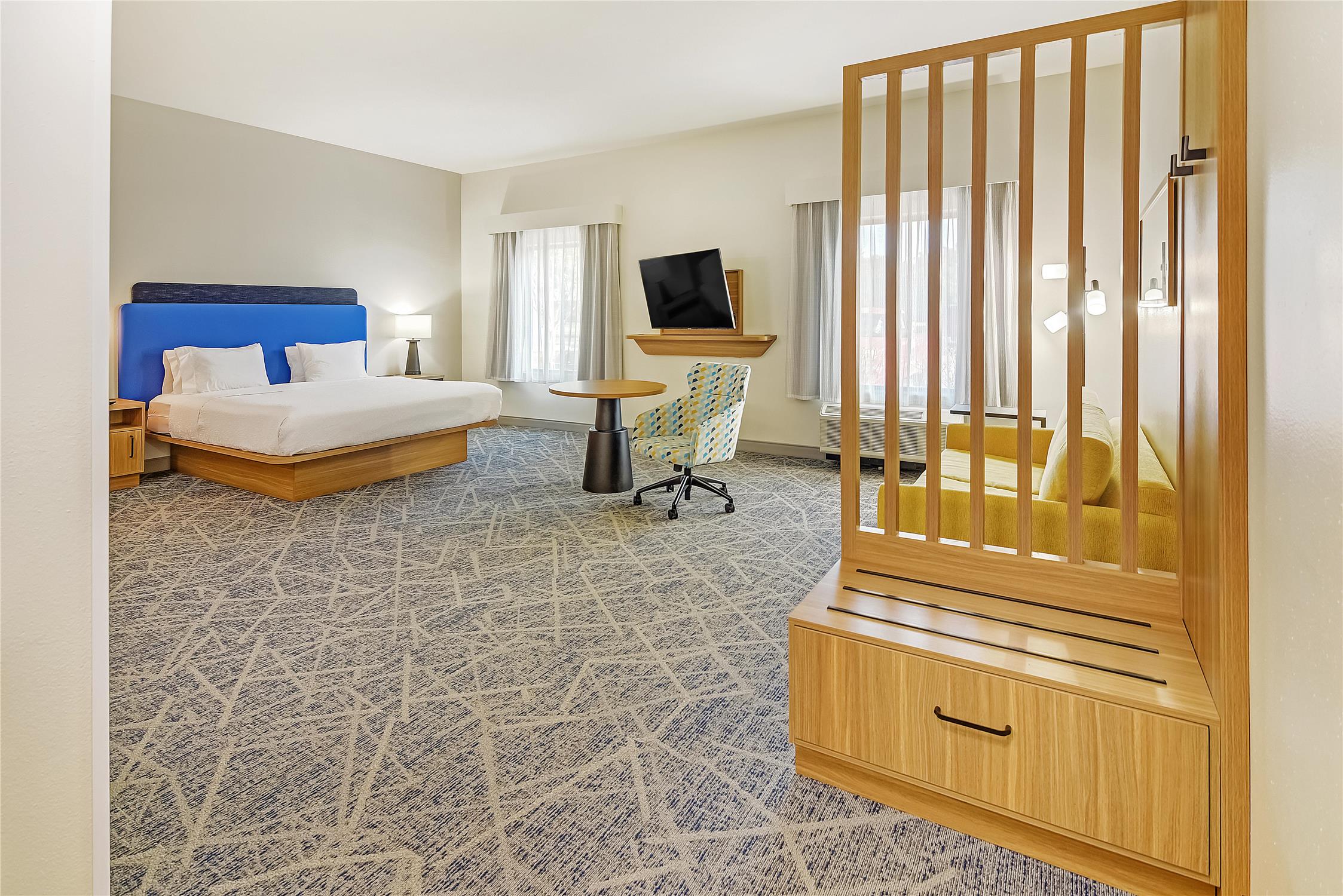 جناح استوديو بسرير كينج، Hampton Inn Foley 2/10
