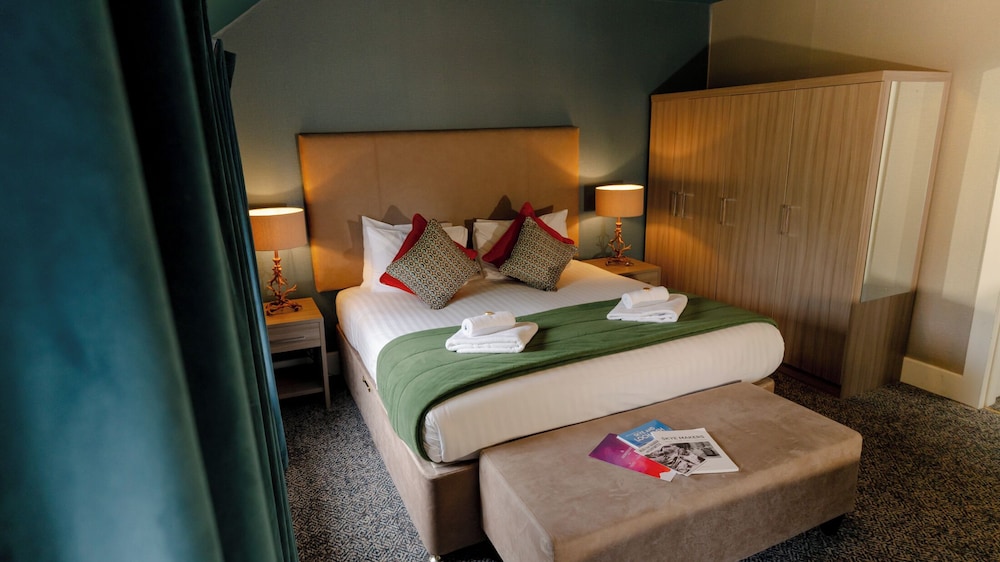 غرفة سوبيريور رباعية بسرير مزدوج مع أريكة، Sligachan Hotel 7/10