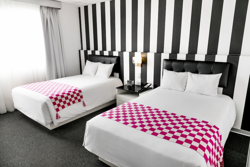 Wyndham Costa Del Sol Lima City 19/77