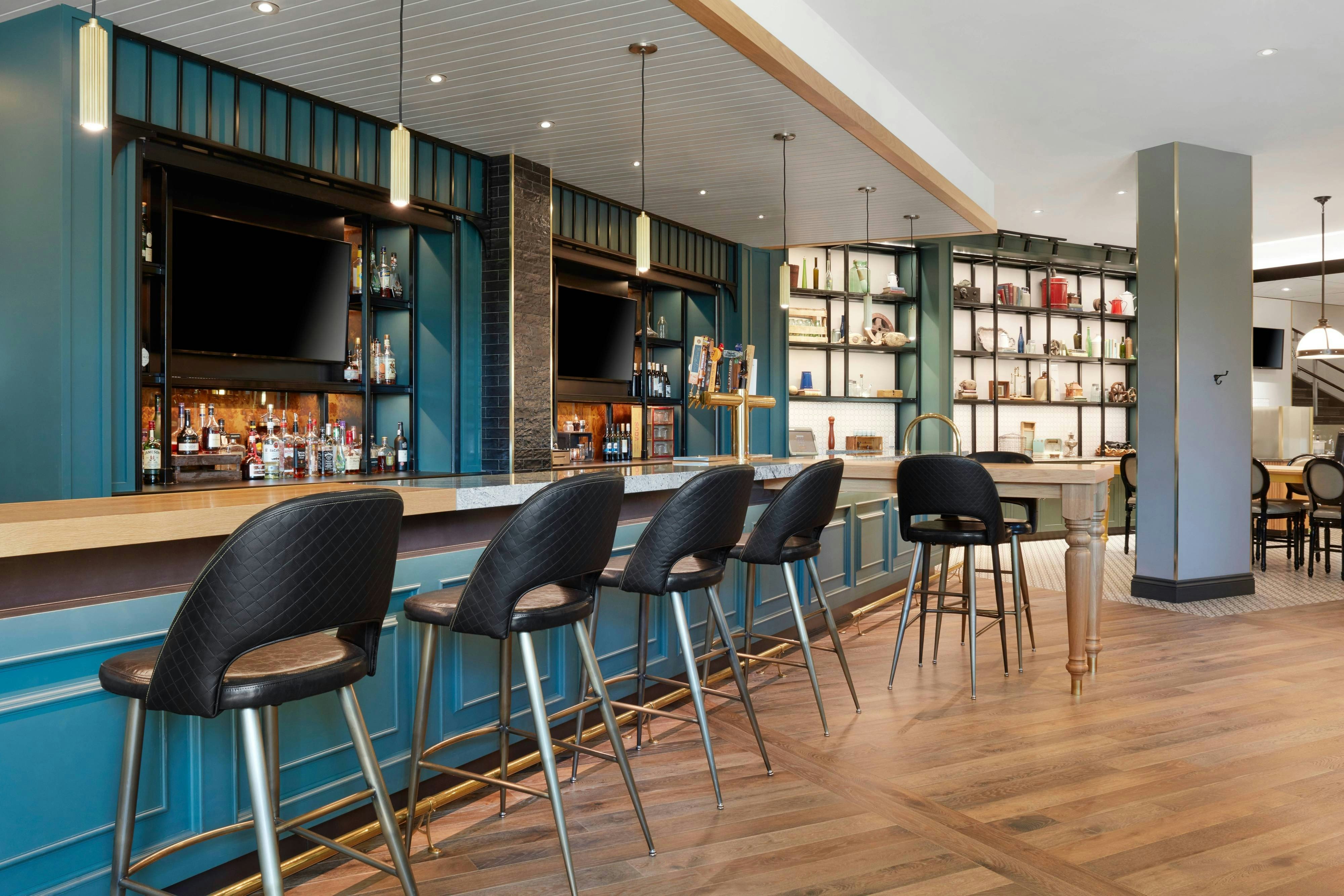 Delta Hotels by Marriott Guelph Conference Centre 27/39