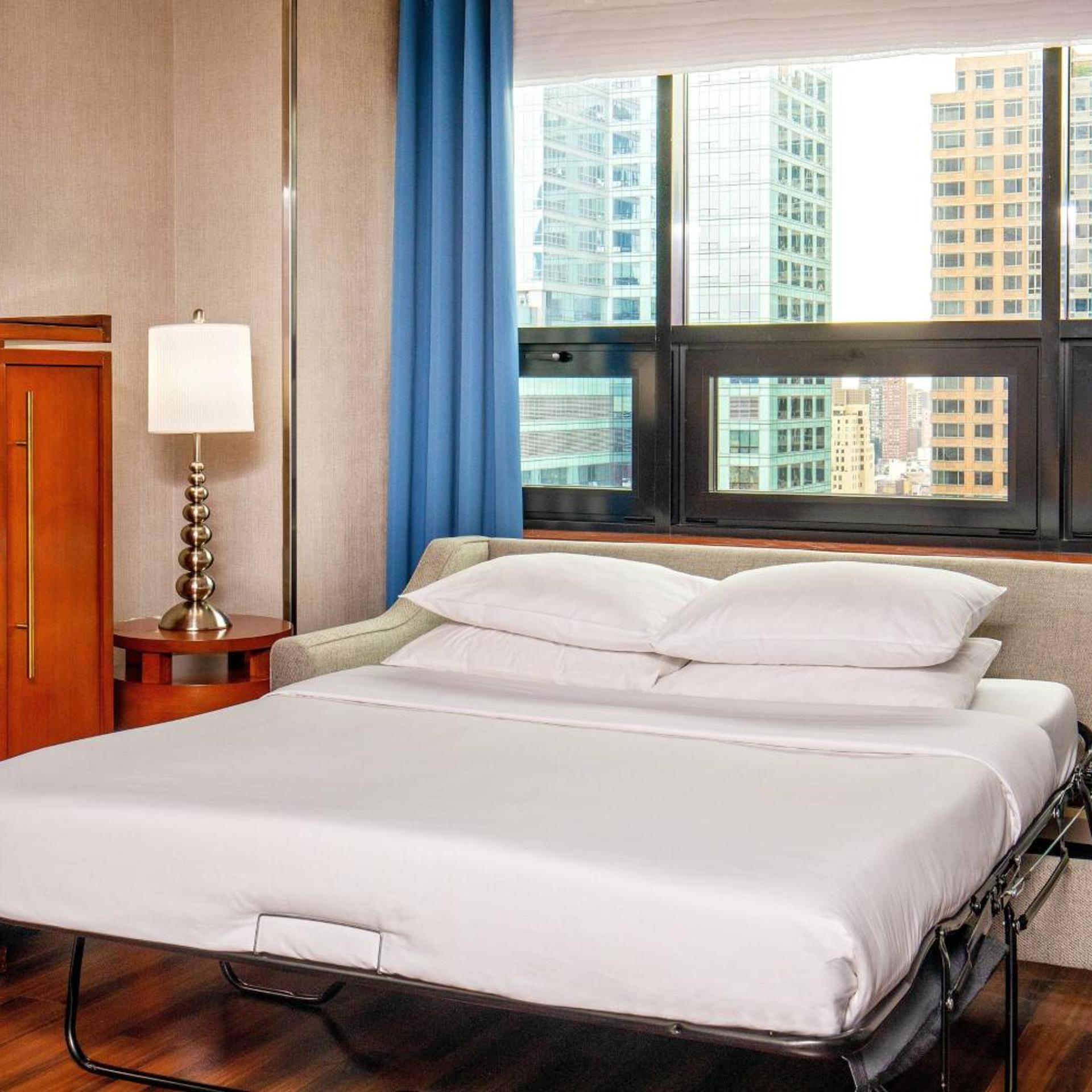 جناح بسرير كينج، Four Points by Sheraton Midtown Times Square 5/10