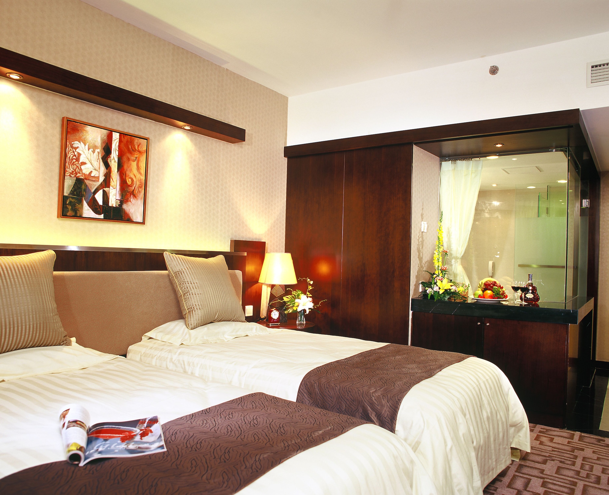 Deluxe, Twin Beds