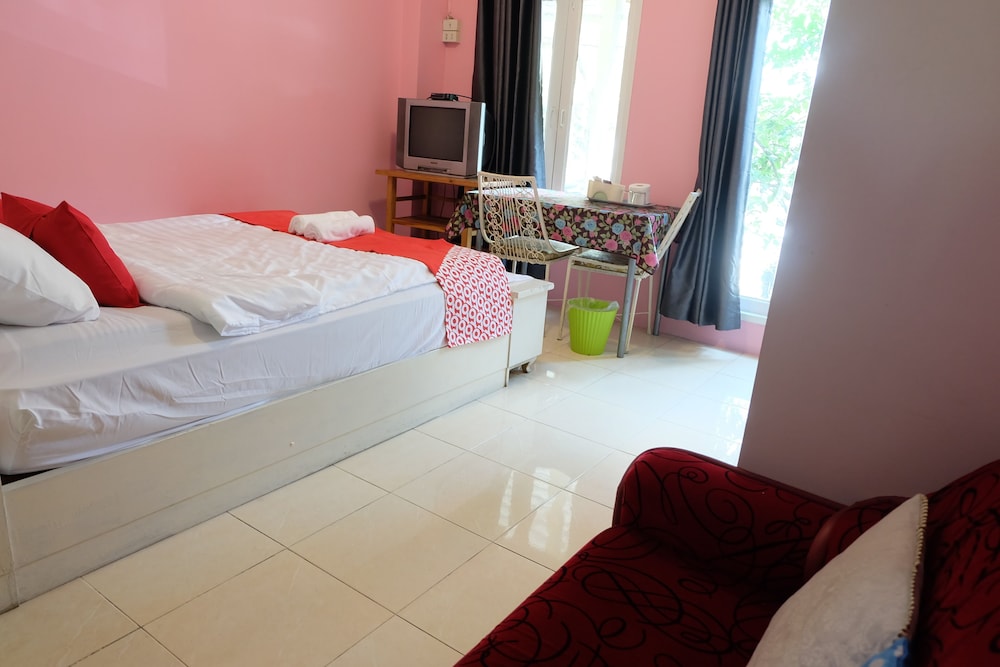 OYO 75429 101 Place Navanakorn 21/43