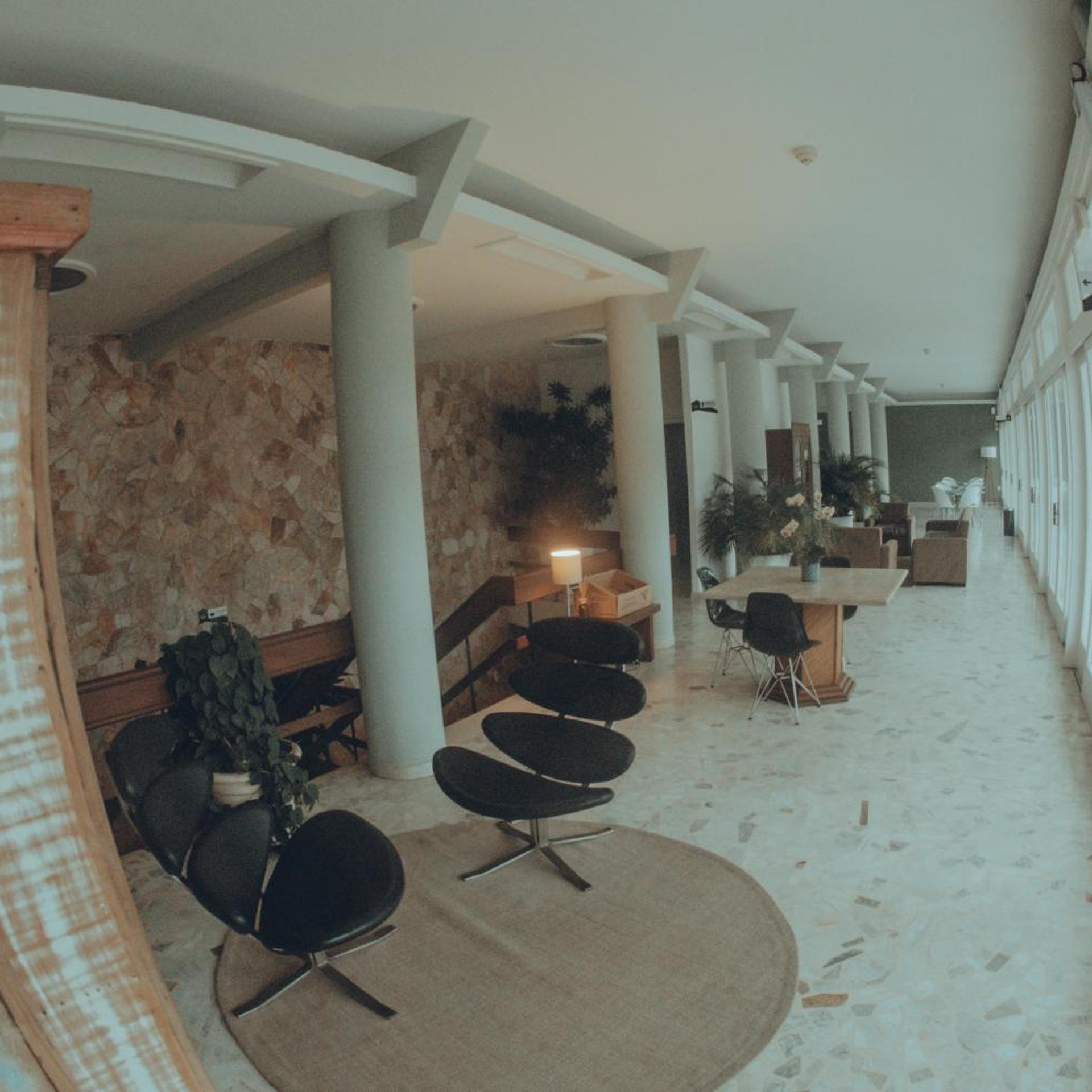 HOTEL MARAMBAIA CABECUDAS 20/35