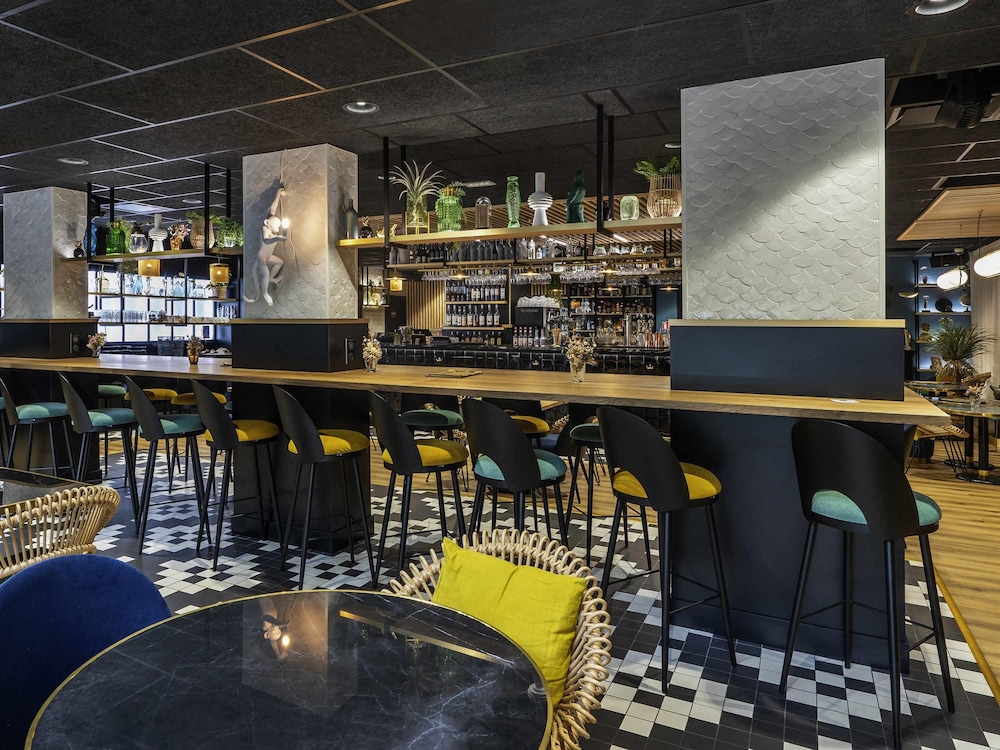 Mercure La Roche Sur Yon Centre 47/76