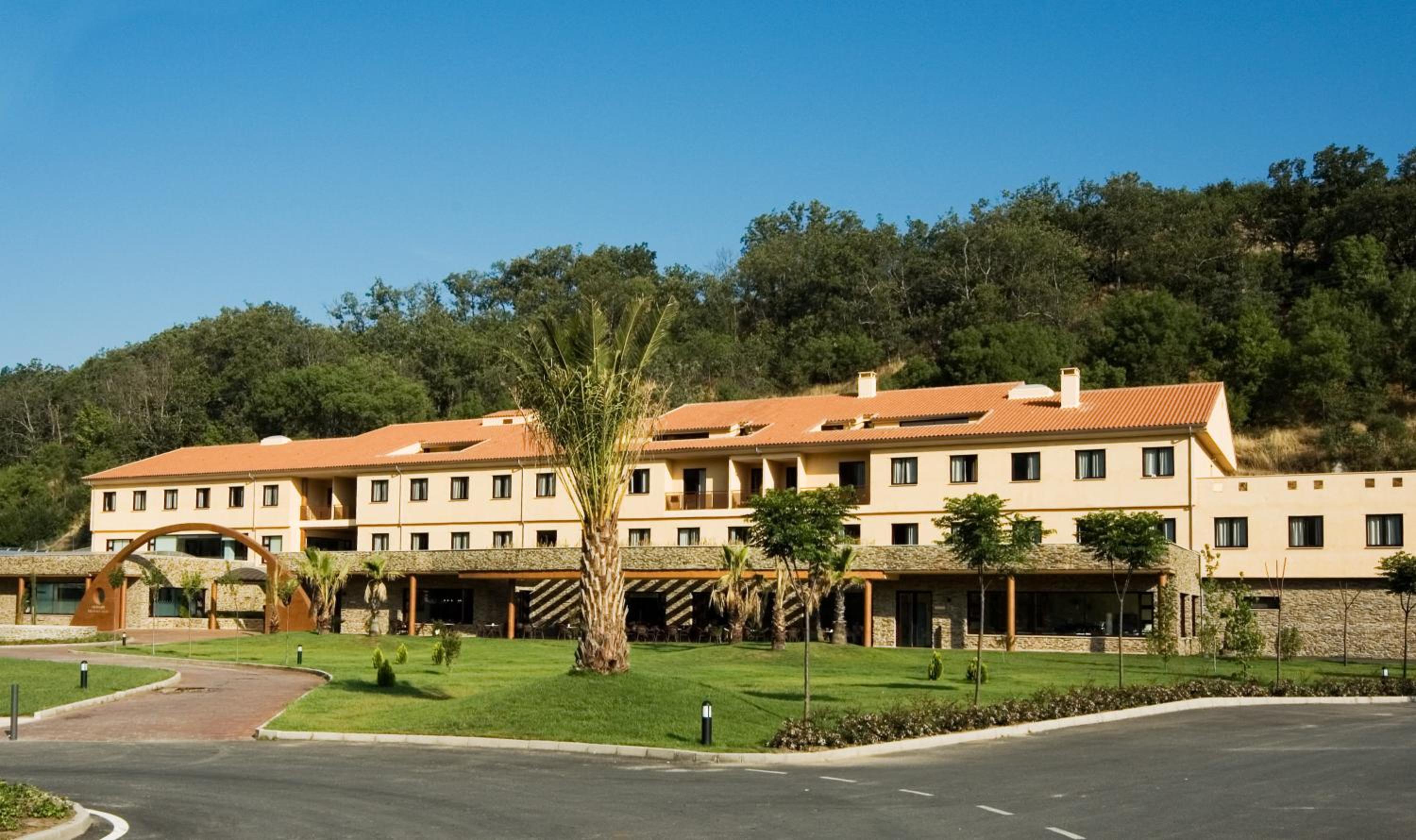 Hotel Balneario Valle del Jerte 2/50