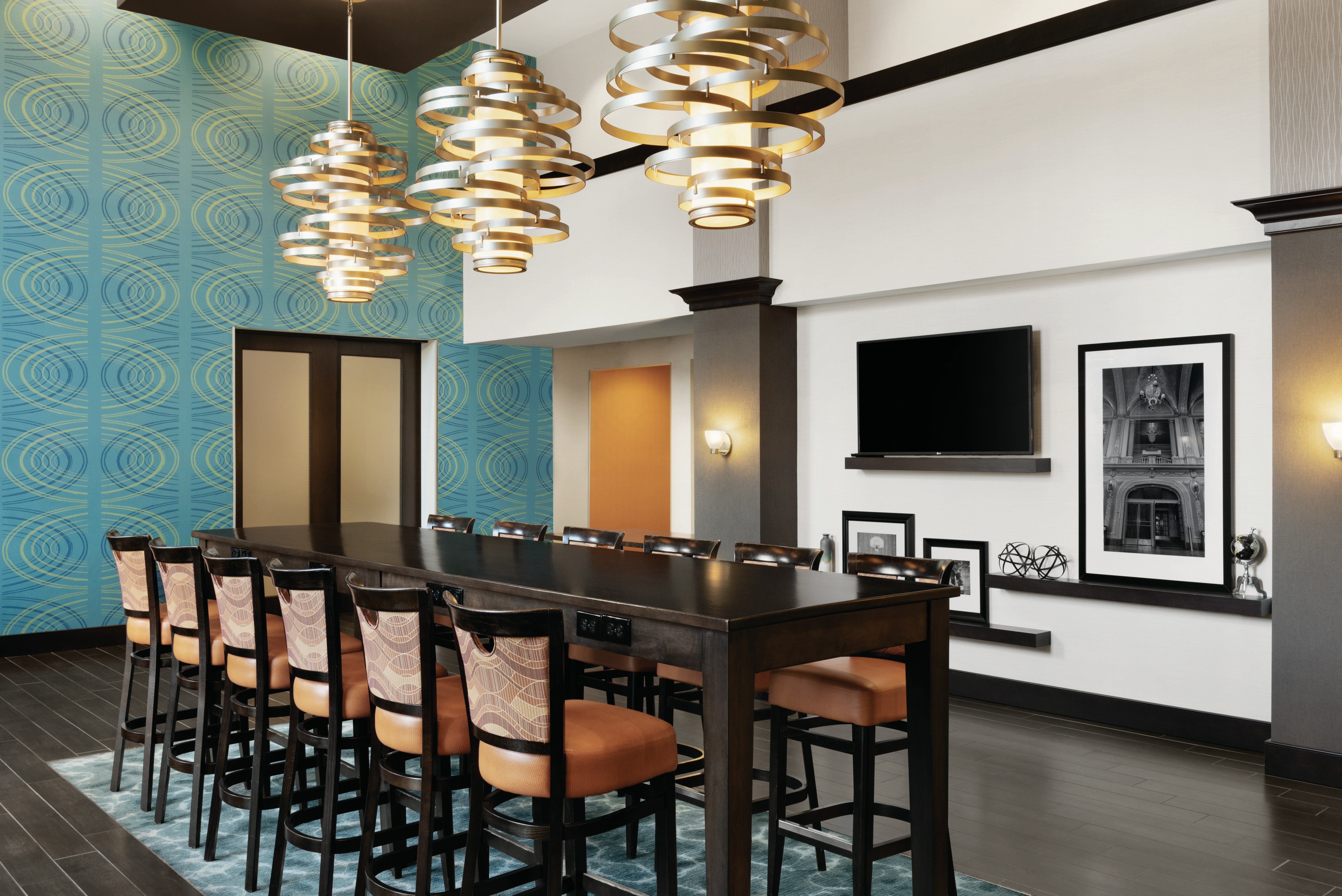 Hampton Inn Suites Mishawaka S Bend At Heritage Square In 43/61
