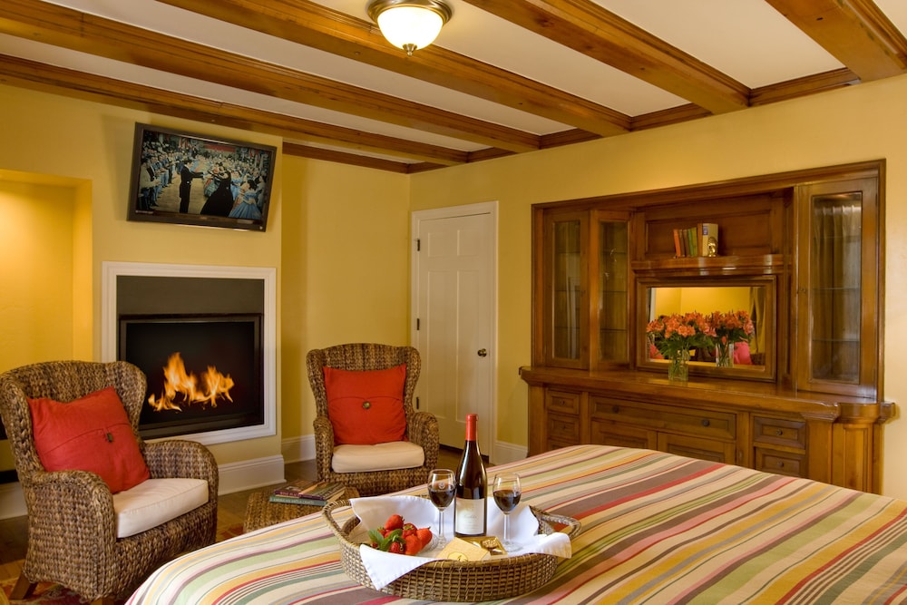 Channel Road Inn, A Four Sisters Inn 32/41