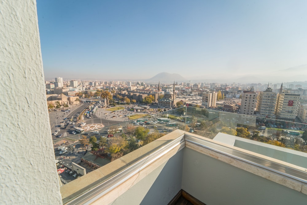Wyndham Grand Kayseri 65/69