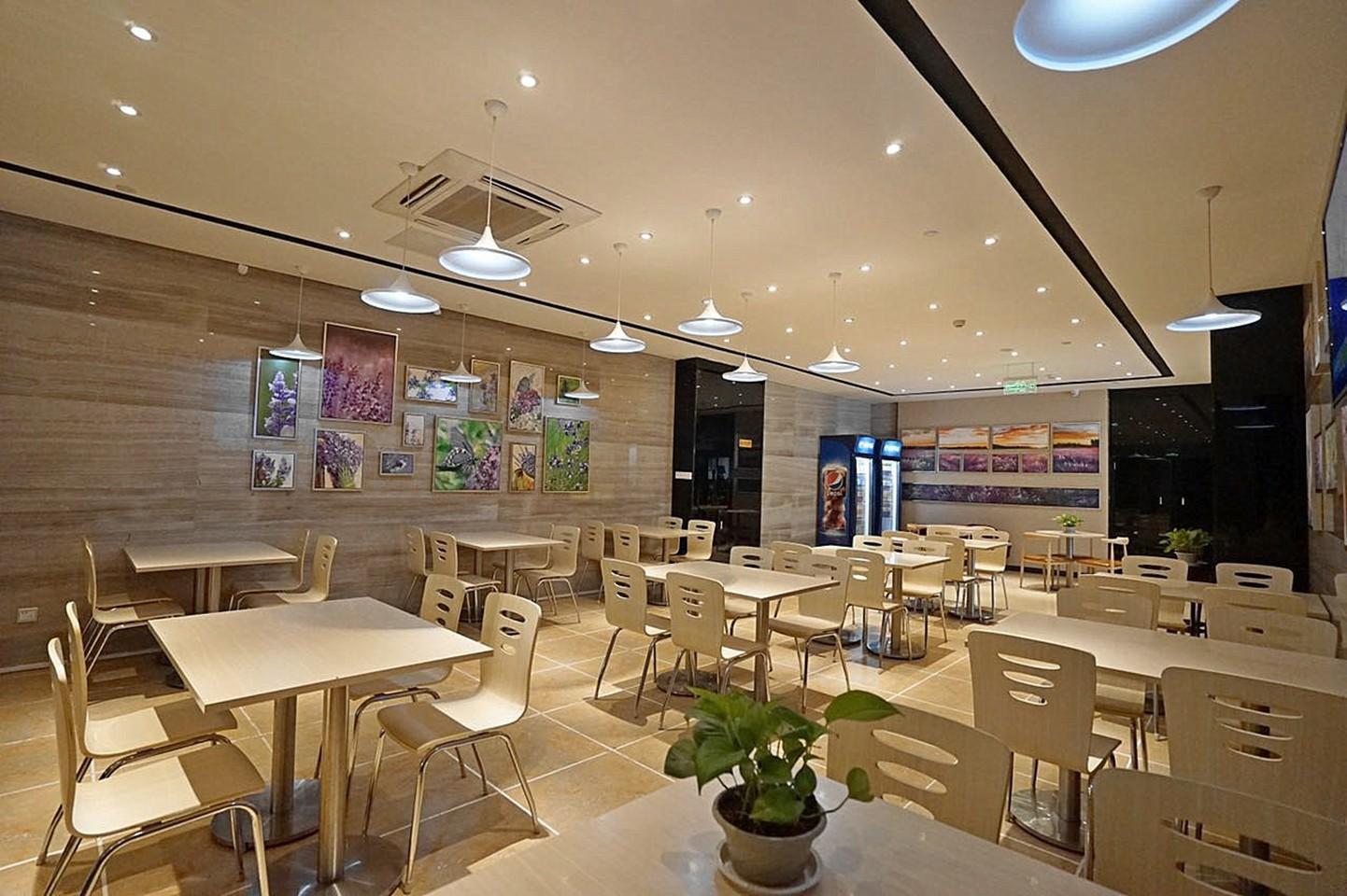Lavande Hotel (Jinan Provincial Museum CBD Center Store) 36/38