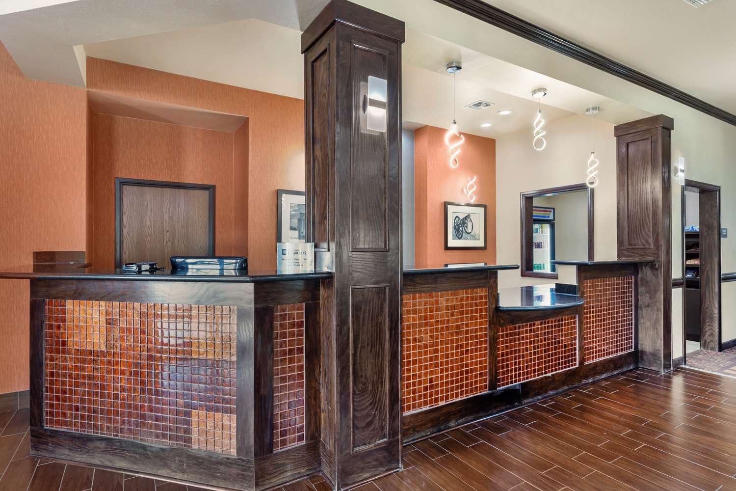 Best Western Plus Goliad Inn and Suites 1/16