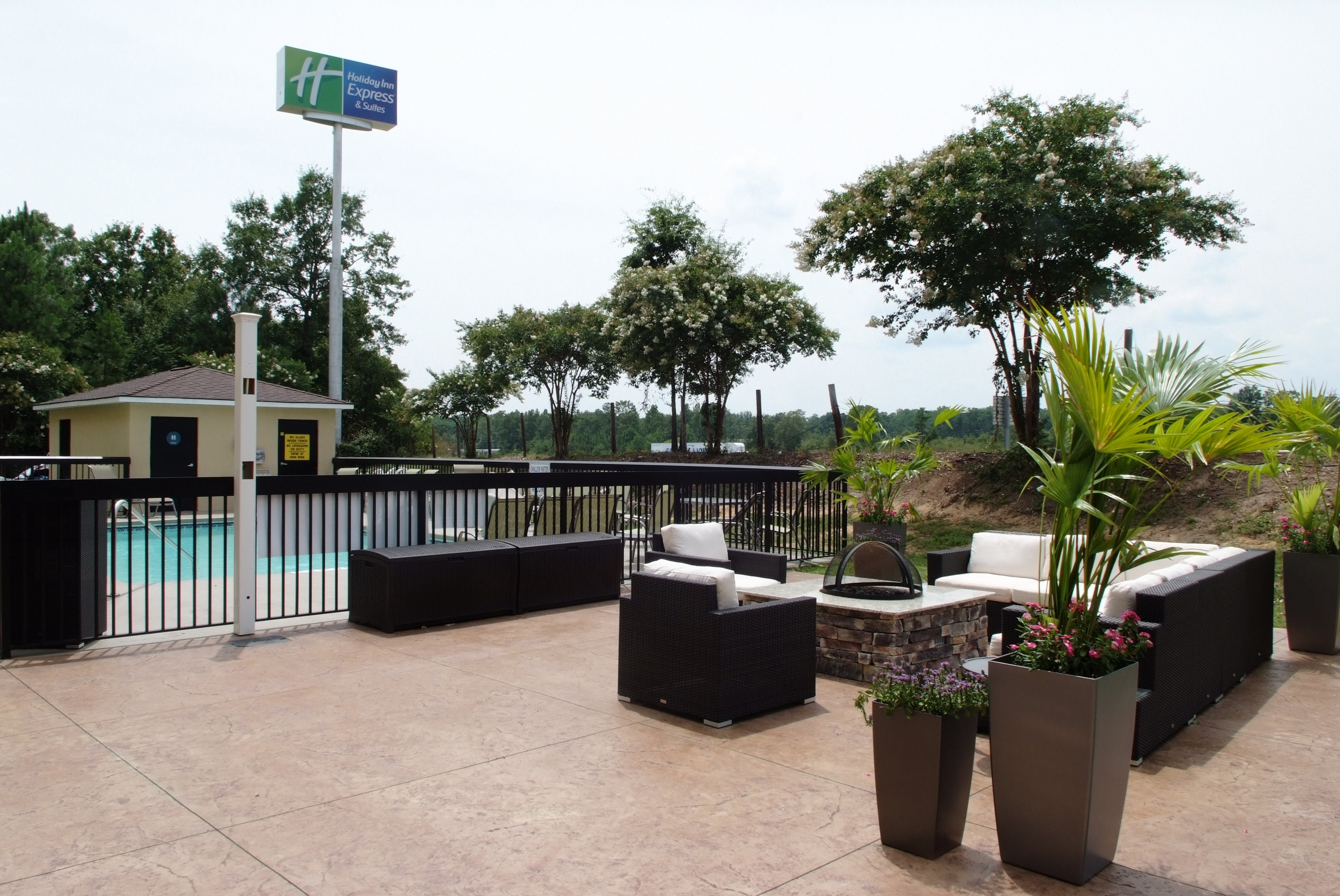 Holiday Inn Express Hotel Suites Blythewood 56/56