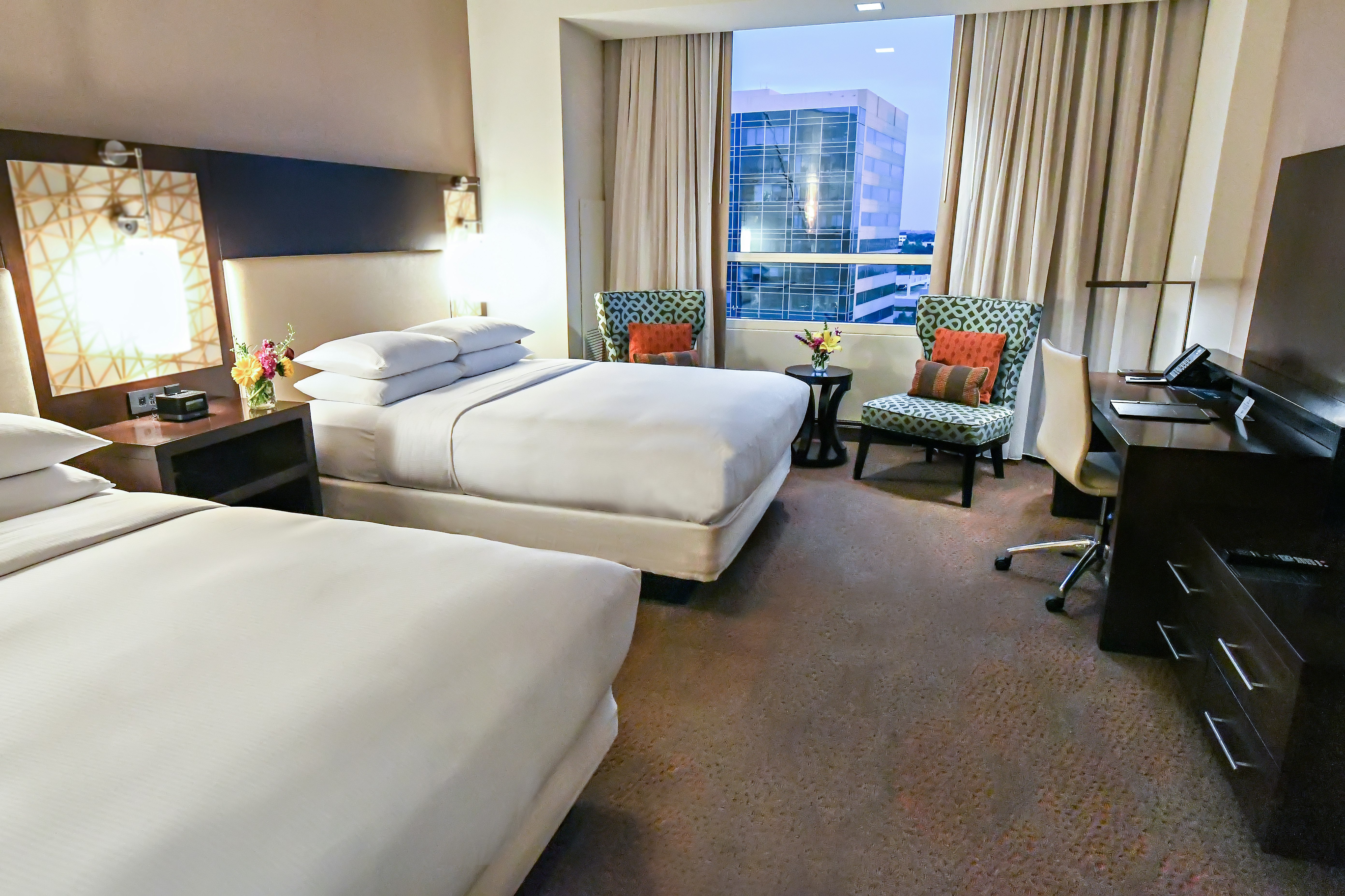 HILTON DALLAS/PLANO GRANITE PARK 20/88